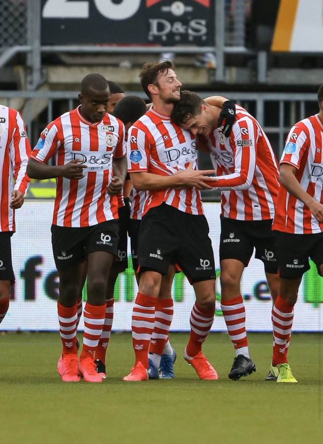 深厚的友情 深厚的友情